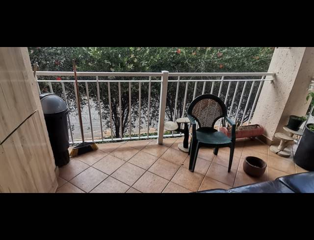 3 BEDROOM APARTMENT FOR SALE IN RENSBURG